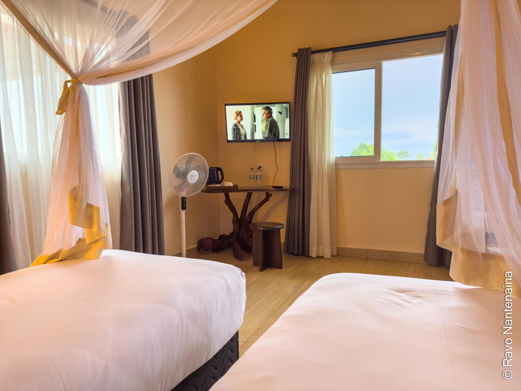 Bira Hotel Antsirabe Dış mekan fotoğraf
