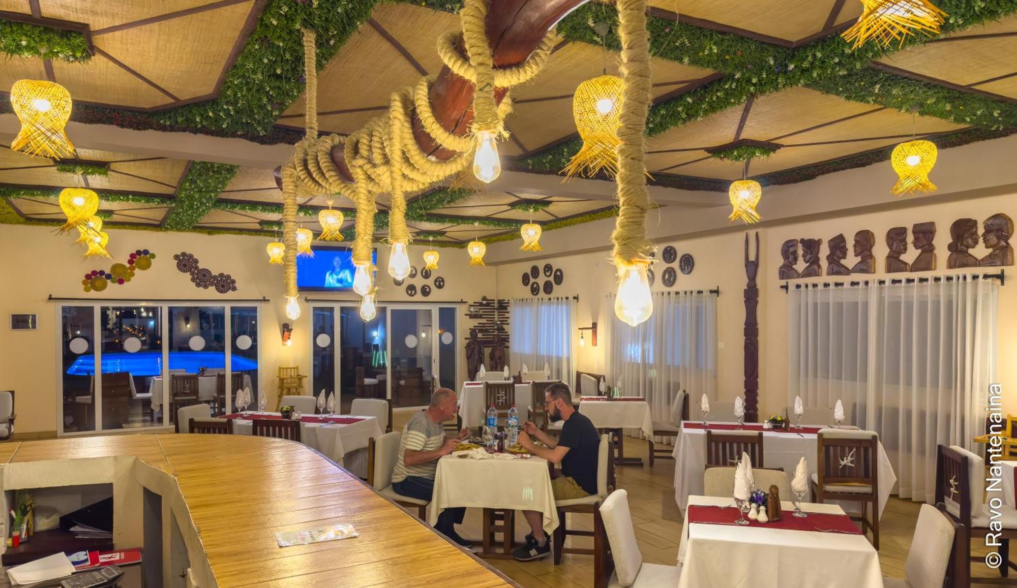Bira Hotel Antsirabe Dış mekan fotoğraf