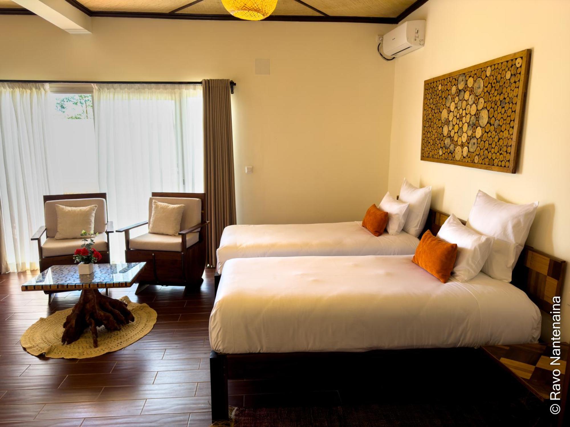 Bira Hotel Antsirabe Dış mekan fotoğraf