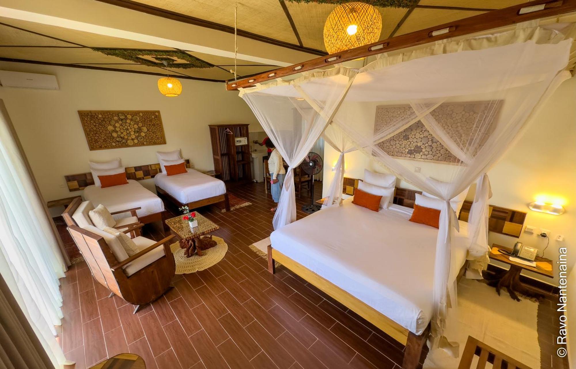 Bira Hotel Antsirabe Dış mekan fotoğraf