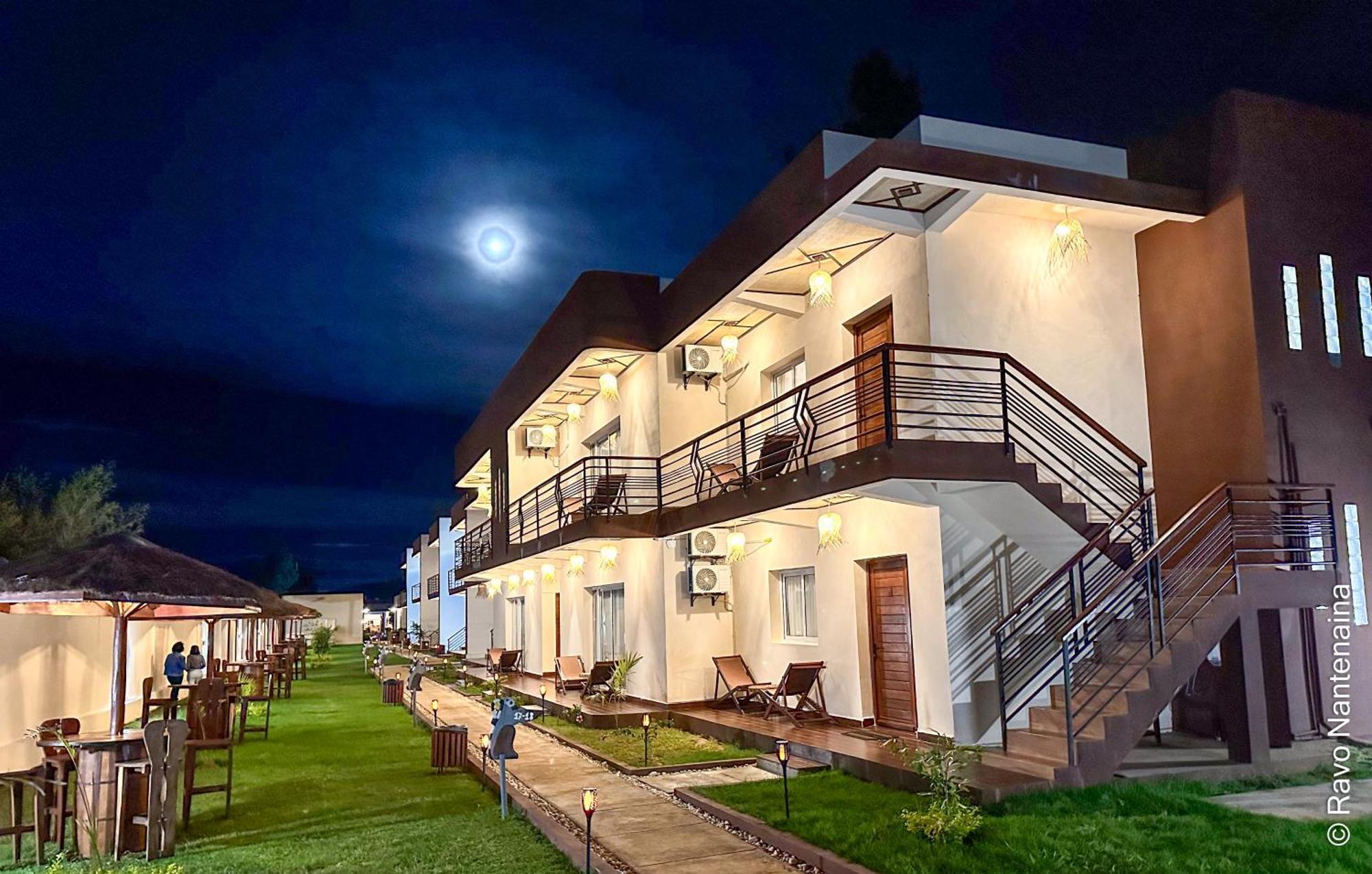 Bira Hotel Antsirabe Dış mekan fotoğraf