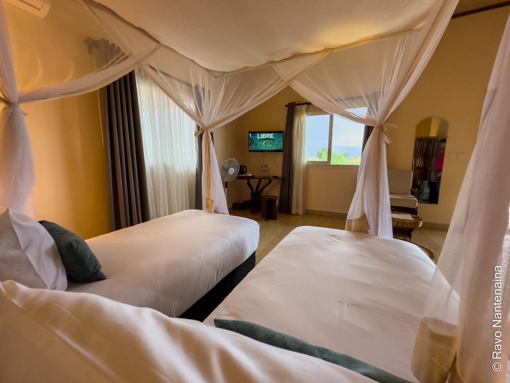 Bira Hotel Antsirabe Dış mekan fotoğraf